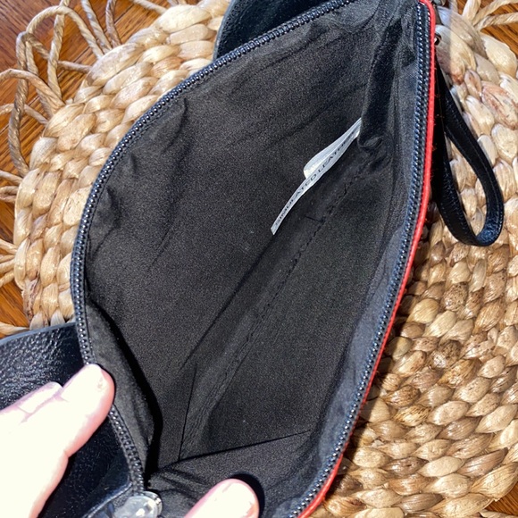 Loungefly Mickey Mouse Wristlet Wallet Clutch Purse Cosmetic Bag - Picture 5 of 8